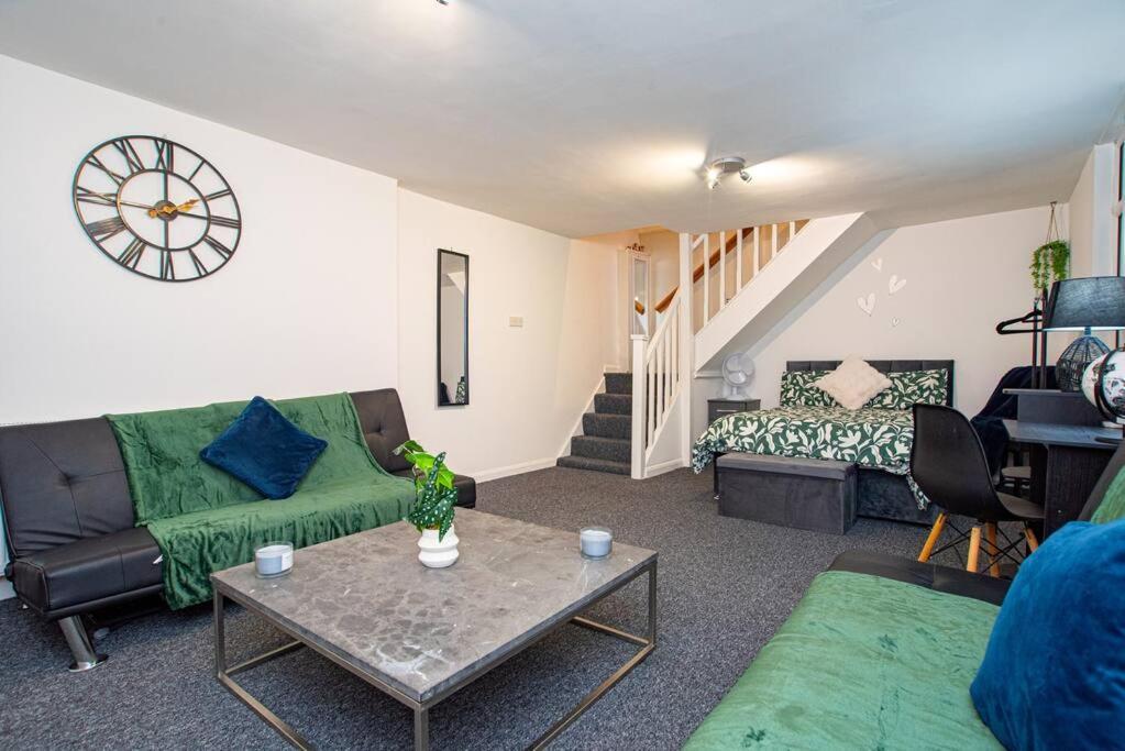 Watford Central Serviced Apartments Luaran gambar